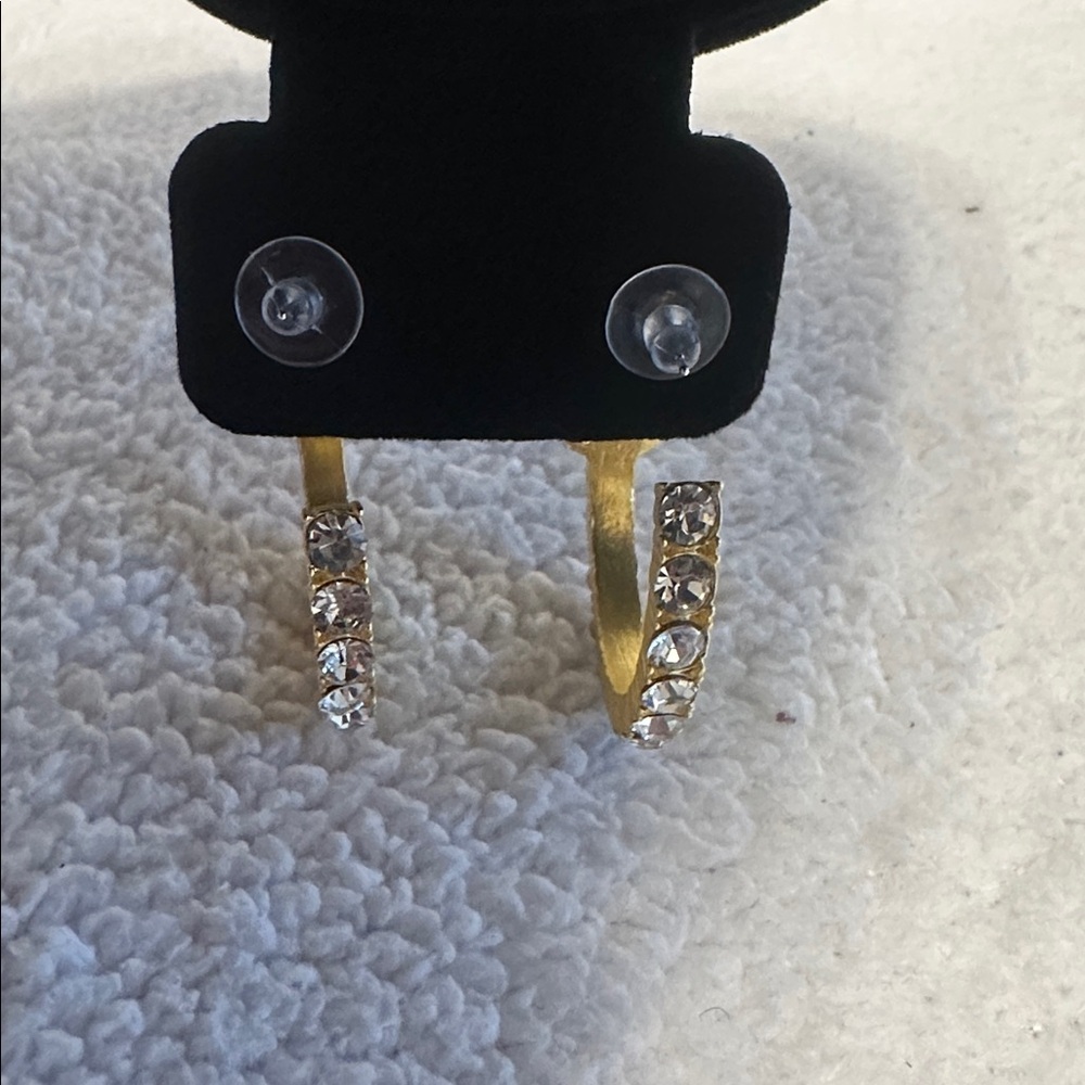 BRAND NEW! NEVER WORN! 
Elegant Gold and Silver Crystal Hoop Earrings - Picture 4 of 4